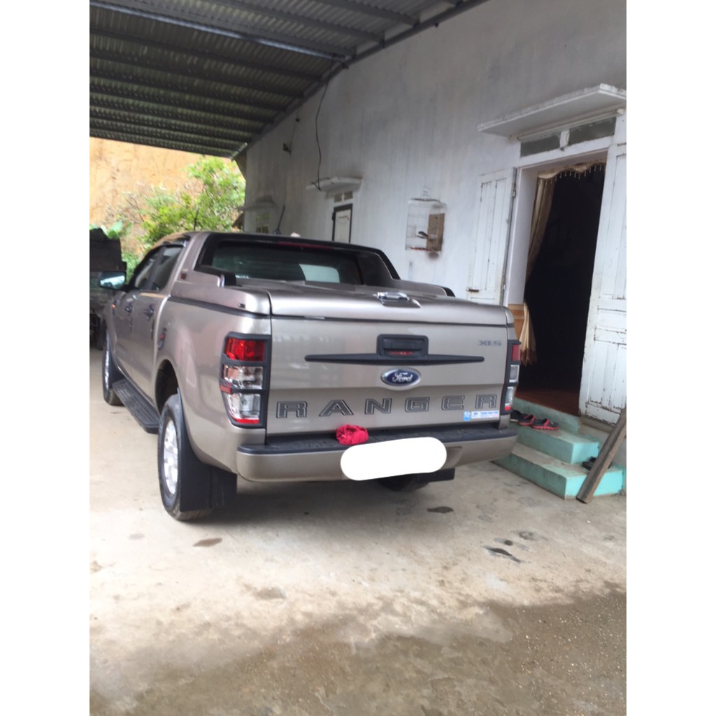 Bộ ốp Hõm cốp  đen xe Ford Ranger form 2013 đến 2021