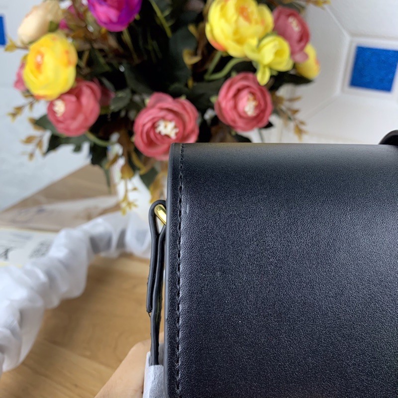 Túi xách LV Louis Vuitton Pont màu đen size 23cm