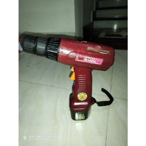 Thân máy + vỏ pin khoan Hitachi 9.6v