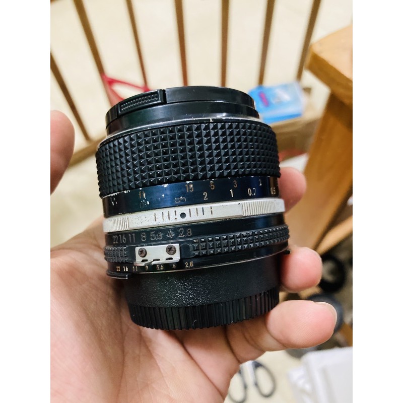 Ống kính chụp ảnh Lens Nikon 35f2.8 đời AIS 35mm f2.8 dùng cho nikon FM FM2 F2 FA FE FE2 Nikomat và 