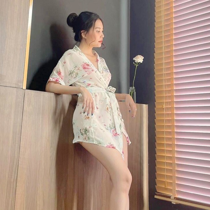 Áo choàng ngủ xuyên thấu sexy kiểu kimono in hoa lá hàng nhập cao cấp | BigBuy360 - bigbuy360.vn