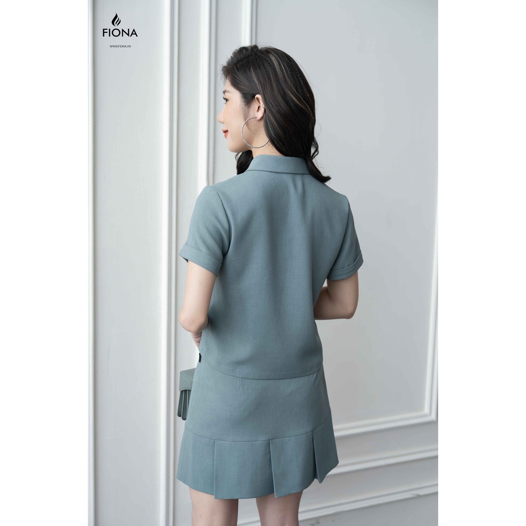 Áo sơ mi nữ tay cộc FIONA, gấu lật đính 4 cúc F550181