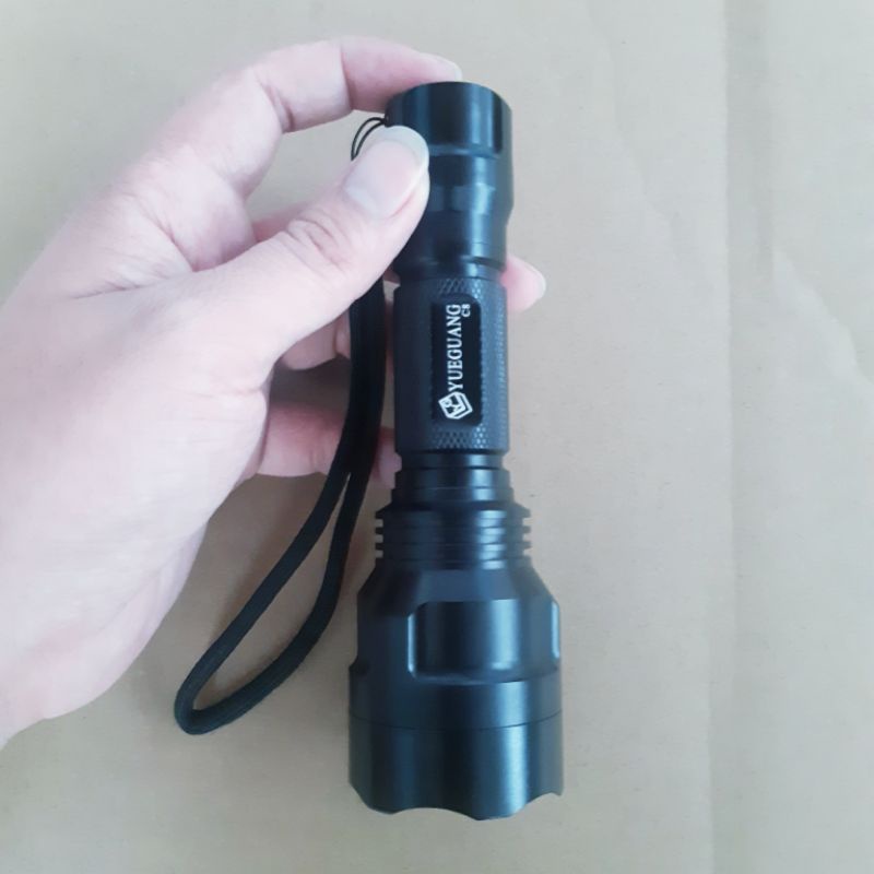 Đèn Pin Sạc Siêu Sáng YUEGUANG C8