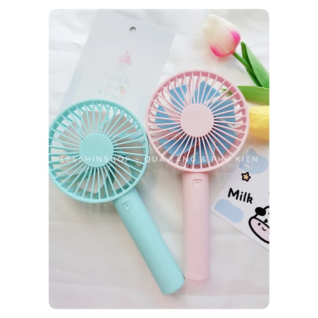 Quạt tích điện mini, quạt mini cầm tay cute đầy đủ phụ kiện ( đế, dây sạc) giá rẻ tiện dụng