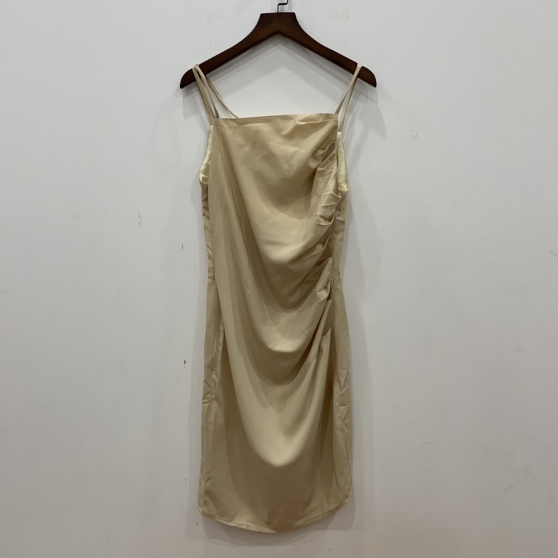 Đầm lụa Dioda quyến rũ