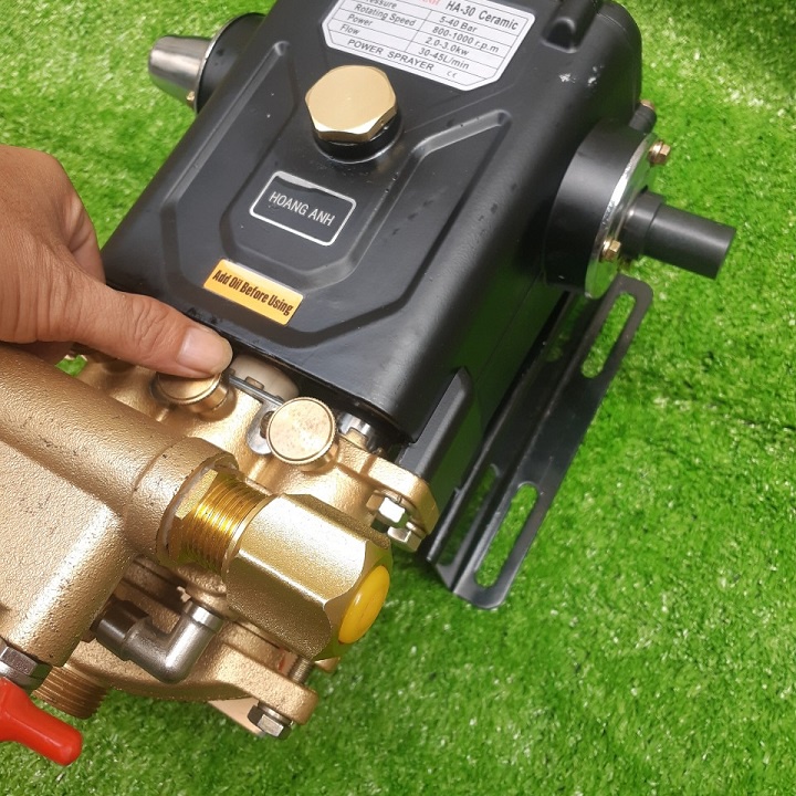 Đầu xịt thuốc ty sứ hoàng anh 2hp tự động ha-30a