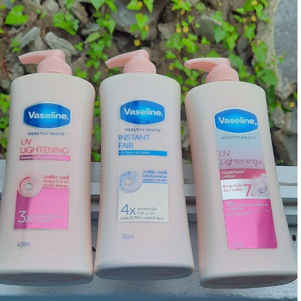 Dưỡng thể Vaseline 400ml