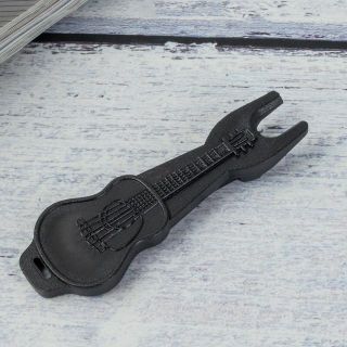 Cậy chốt đàn guitar kim loại