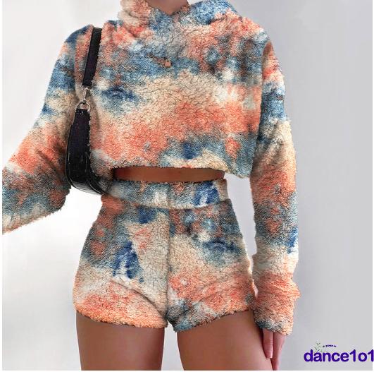 Set Áo Hoodies Có Nón Dài Tay + Quần Short Lưng Cao Thời Trang Nữ