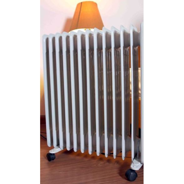 Máy sưởi dầu FujiE OFR4613.HỘP XẤU