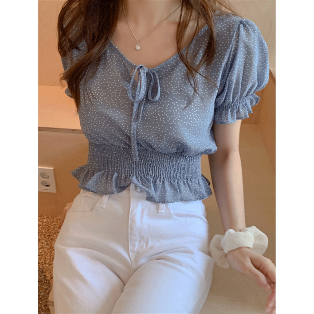 Áo nữ tay ngắn kiểu dáng dễ thương | BigBuy360 - bigbuy360.vn