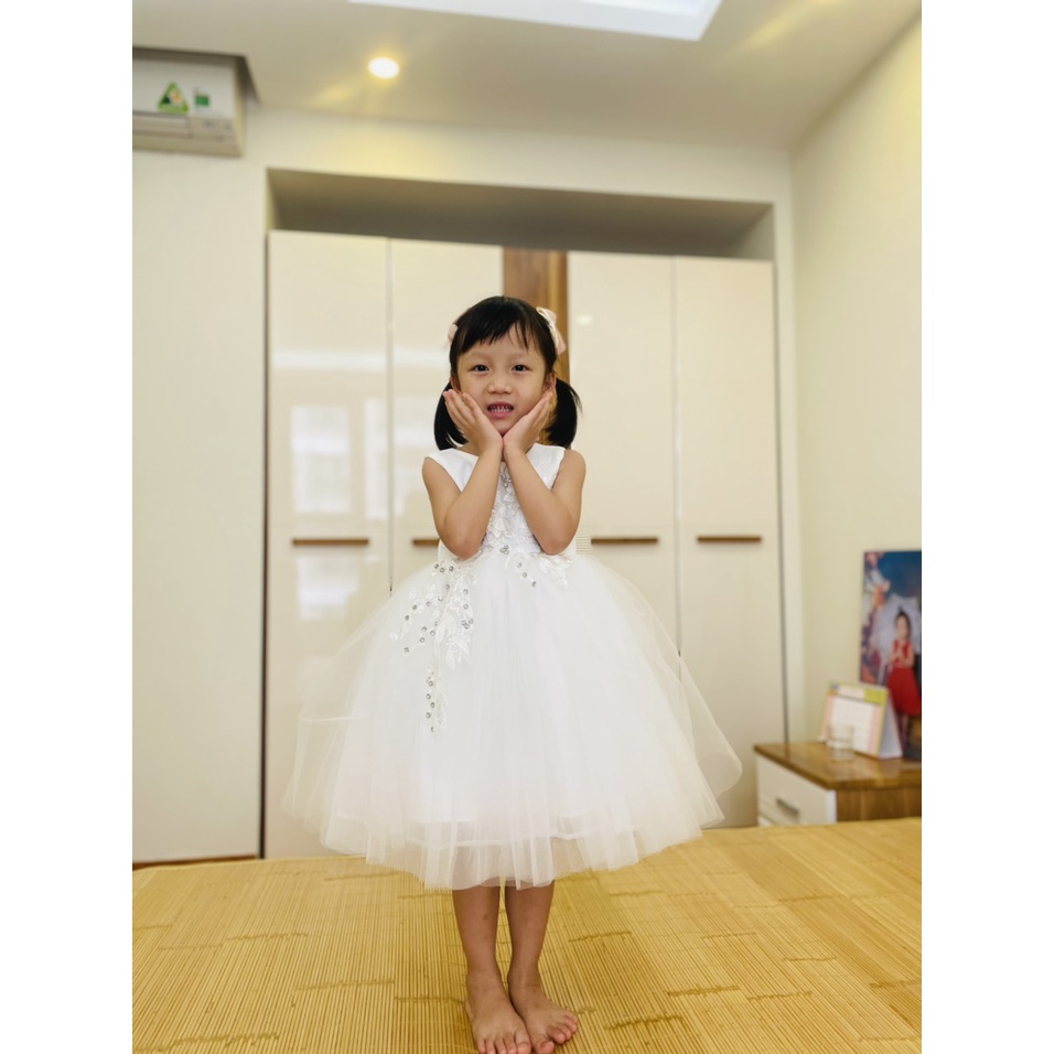 Váy công chúa, đầm công chúa bé gái thiết kế cao cấp màu trắng tinh khôi, sang chảnh cho bé từ 1 đến 10 tuổi