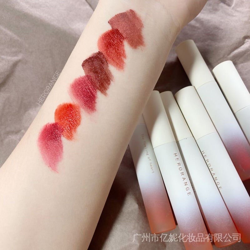 Son nhung lì không dính HERORANGE Elantra Velvet Lip Glaze