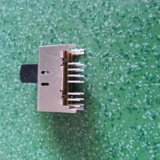 10 công tắc gạt 16 chân