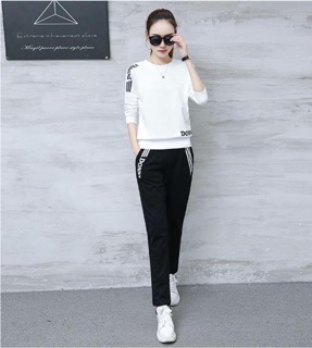 Đồ bộ thể thao nữ