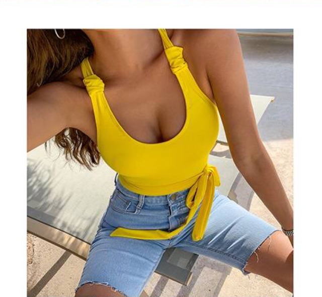[BKN487] &lt;HÀN&gt; BODYSUIT VÀNG NƠ EO KIỂU HÀN