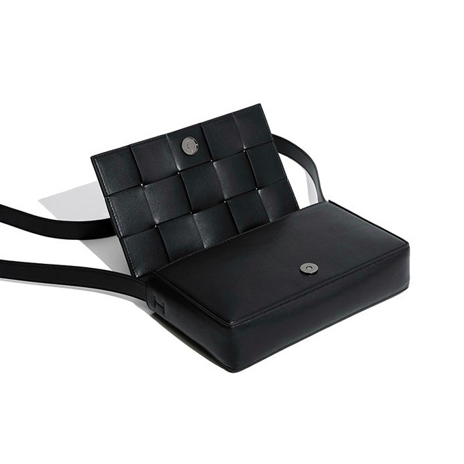 Túi Đeo Chéo siêu bền thời trang nam nữ Kuu Clothes Màu Đen chống thấm nước tùy ý điều chỉnh - Túi Knit Bag