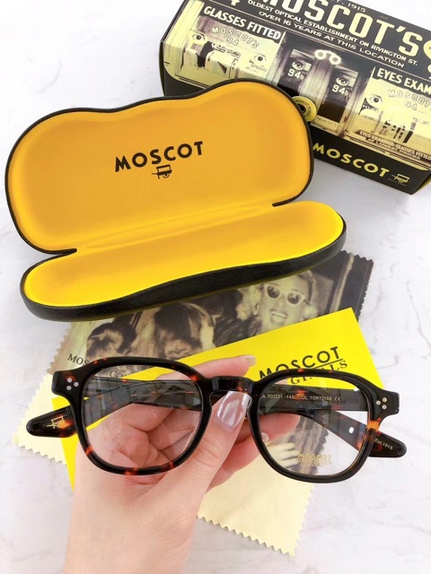 Gọng Cận Thời Trang MOSCOT MOMZA Cao Cấp