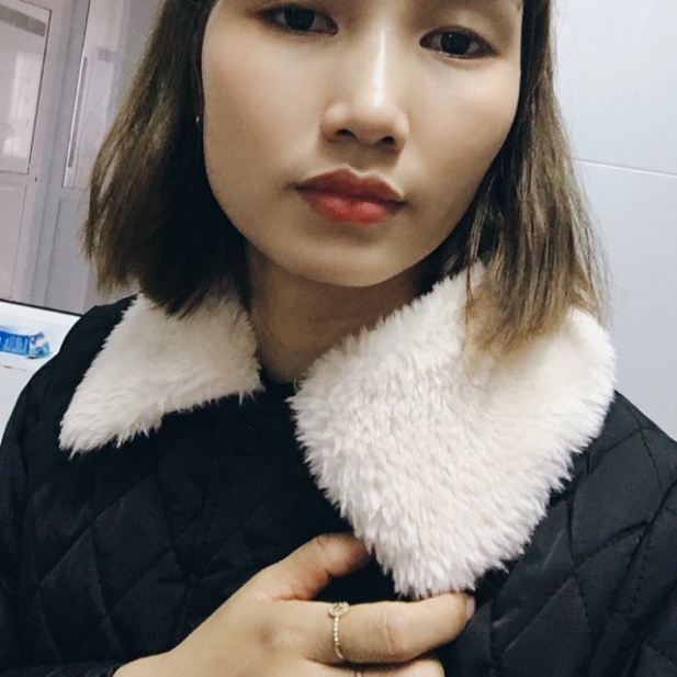 Áo khoác trần trám cổ lông
