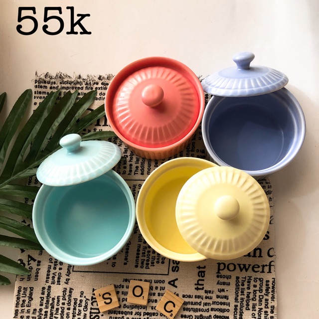 Bát ramenkin có nắp