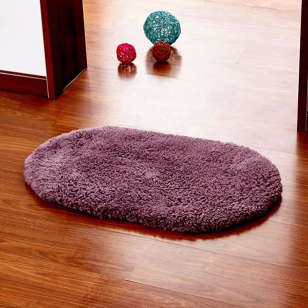 Thảm lót sàn chống trượt dáng tròn cỡ 50x80cm tiện dụng