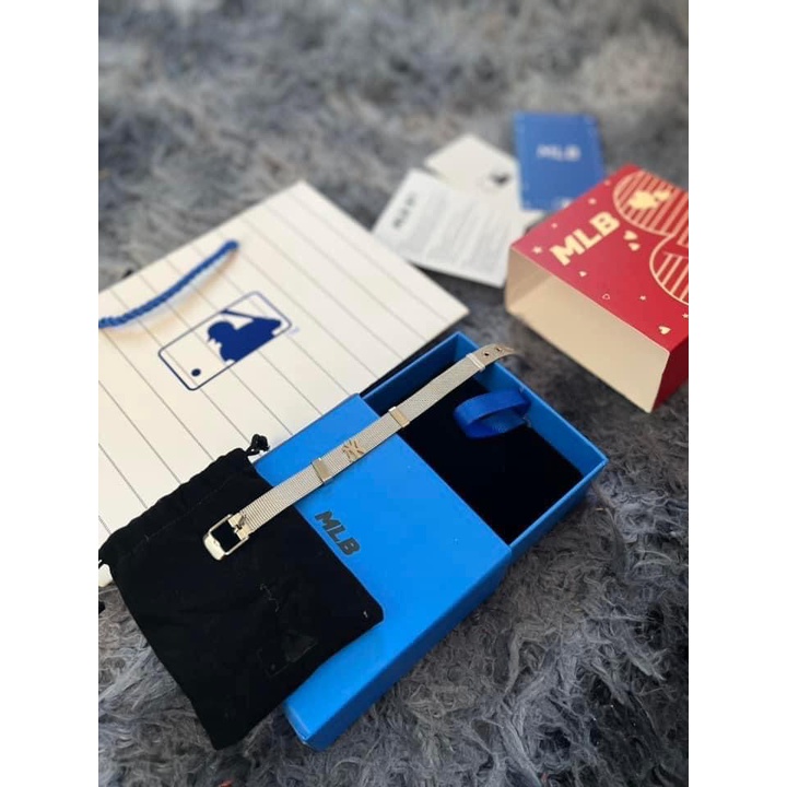 Vòng Tay MLB Chất Liệu Titan Không Gỉ Sét Full Combo Box Để Làm Quà Tặng
