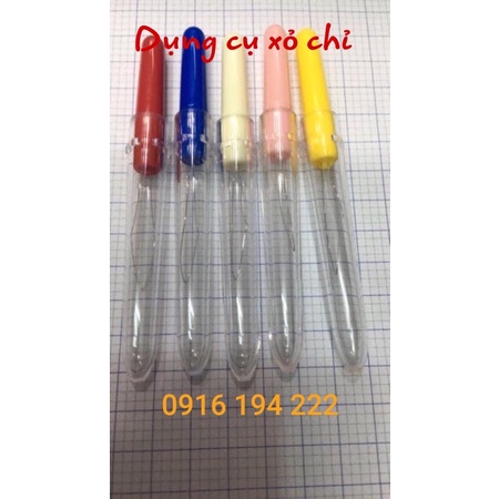 Dụng cụ xỏ chỉ vào kim khâu, kim máy rất tiện lợi