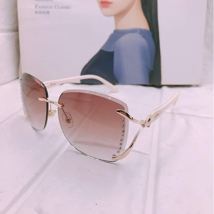 KÍNH NỮ CAO CẤP GỌNG KHOAN MẶT ĐÍNH ĐÁ HOT 2020+FULL HỘP