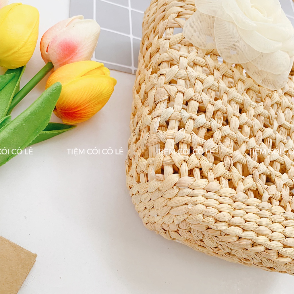 Túi cói mini cầm tay size 20cm đan hoa thị đẹp mắt - Tiệm Cói Cô Lê