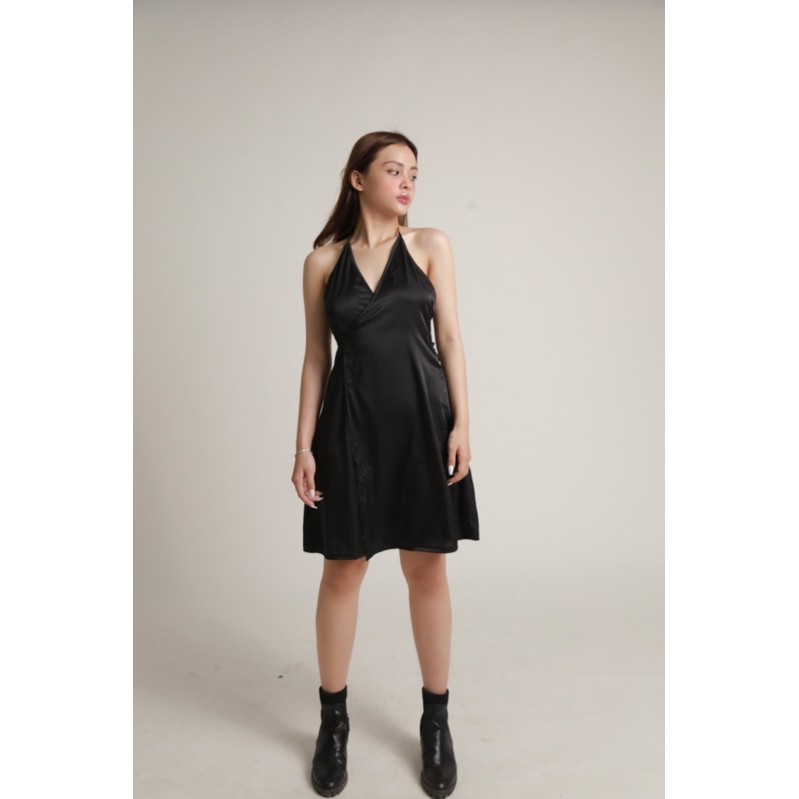 Đầm body vạt chéo cột eo | HELLOTHEMUSE30 | Moon Dress | Đầm dự tiệc | BigBuy360 - bigbuy360.vn