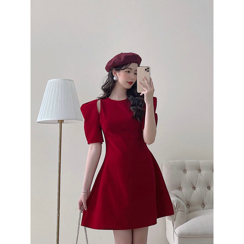 Váy cổ tròn cutout vai nữ LYRA, chất nhung gấm dáng xòe xinh xắn-VSYVD0068 | BigBuy360 - bigbuy360.vn