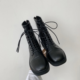 Giày boots khoá kéo sau