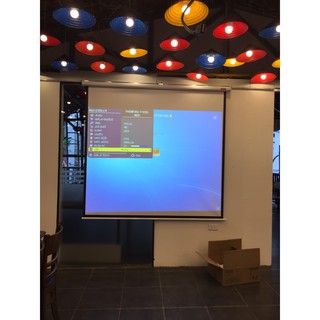 Màn chiếu Điện Dalite 150 Inch