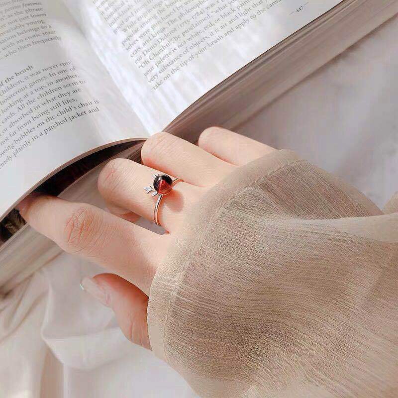 Nhẫn cưới đính đá hồng ngọc mạ bạc hình nai dành cho nữ