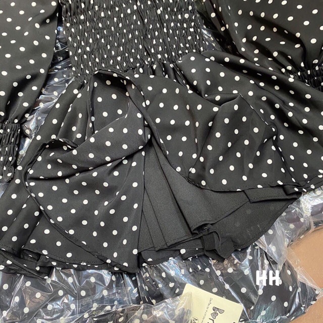 Váy chun eo chấm bi