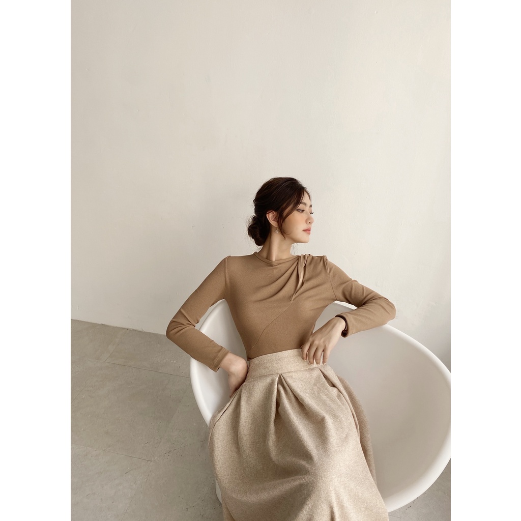 Chân váy midi Mori skirt tweed H.I.U ROOM, chất tweed Hàn nude muối tiêu, chất liệu dày dặn. HIU desgin 2021 | BigBuy360 - bigbuy360.vn