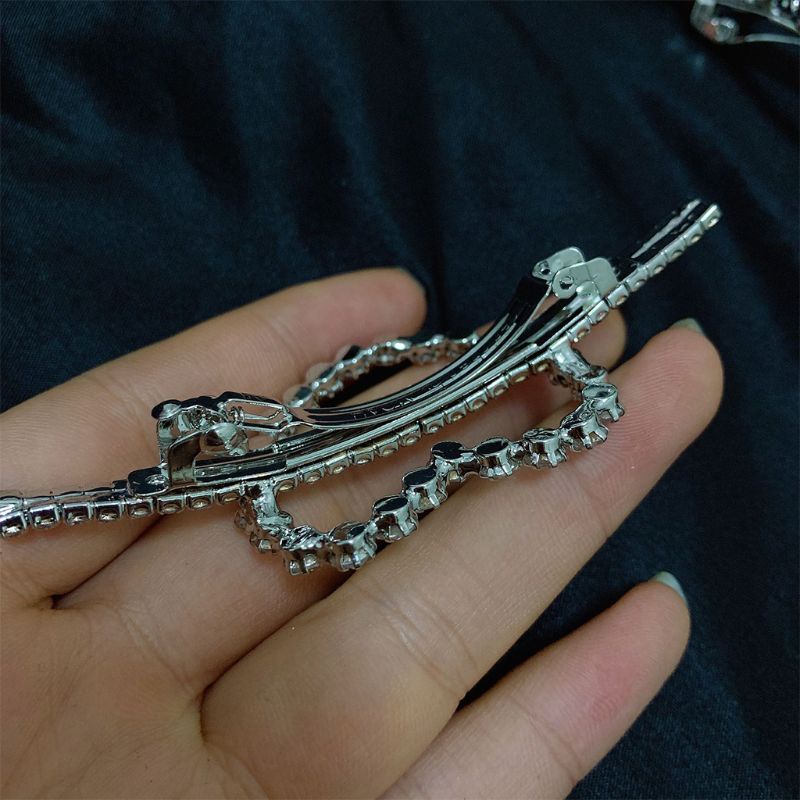 Kẹp Tóc Đính Đá Hình Trái Tim Ngọt Ngào Cho Cô Dâu