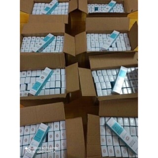 Gel Khoá Son Môi