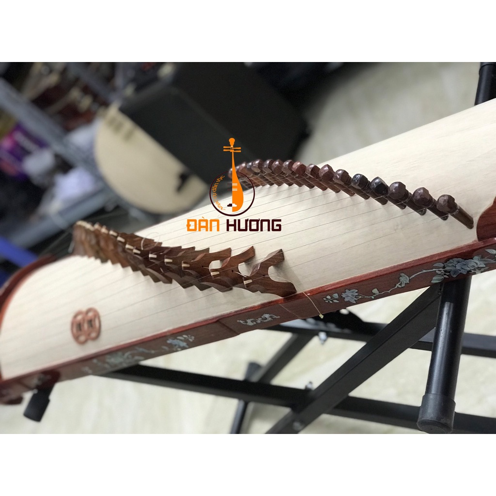 Đàn tranh DT199 Gỗ Hương 17 dây