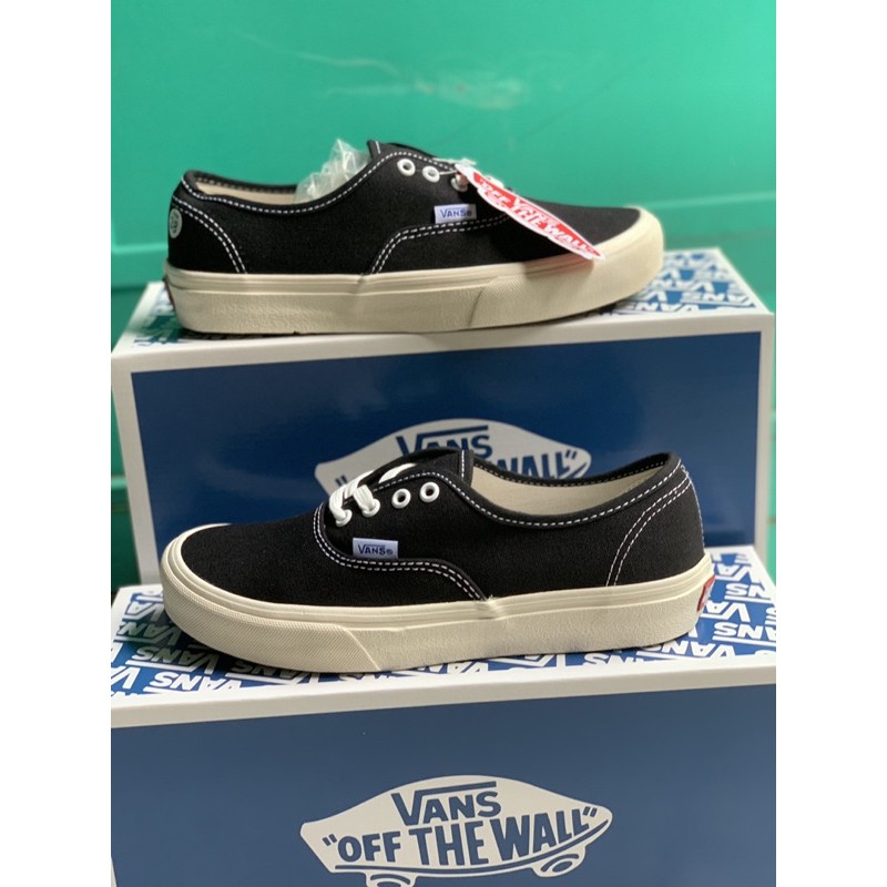 Giày  Đen Classic Thắt Dây Thể Thao Nam Nữ chuẩn 1:1 | BigBuy360 - bigbuy360.vn
