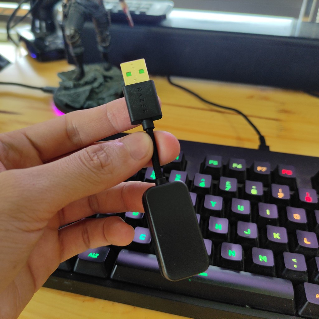 USB sound card Razer Mano'war âm thanh 7.1 3D cho Máy Tính Và Laptop không có led RGB có mic để nói chuyện