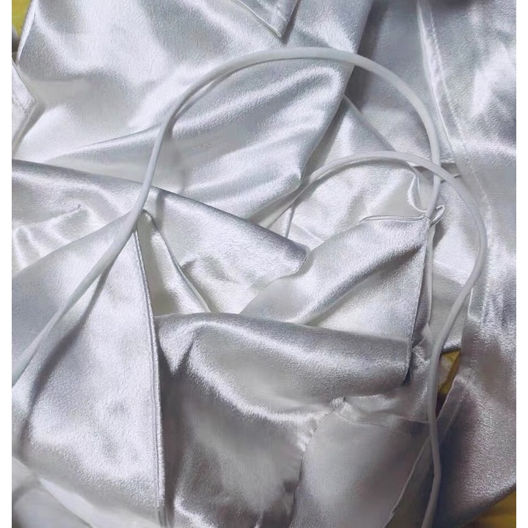 Đầm maxi hai dây cột nơ lưng màu trắng dành cho nữ