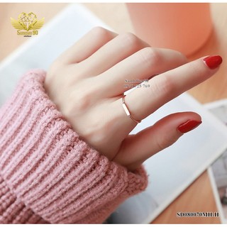 Nhẫn titan nữ mặt trơn bảng nhỏ