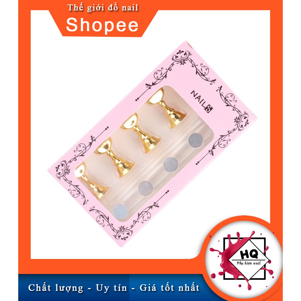 Đế trưng móng mẫu nam châm dùng vẽ sơn, tập làm nail tiện lợi