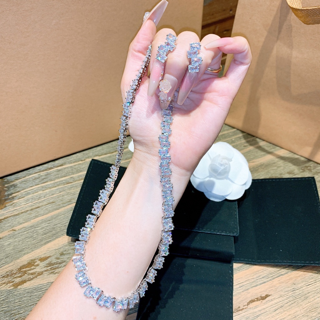 Set Khuyên tai  vòng cổ zilcorn nữ tính sang trọng