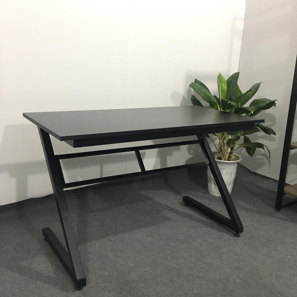 Bàn Gaming Chữ Z, Bàn làm việc, Bàn học, Chân Sắt 40x40  Mặt Gỗ 1,2m đầy đủ phụ kiện lắp ráp hàng cao cấp