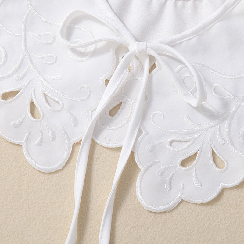 Khăn Choàng Cổ Mini Cột Dây Thêu Họa Tiết Rỗng Có Thể Tháo Rời Cho Nữ