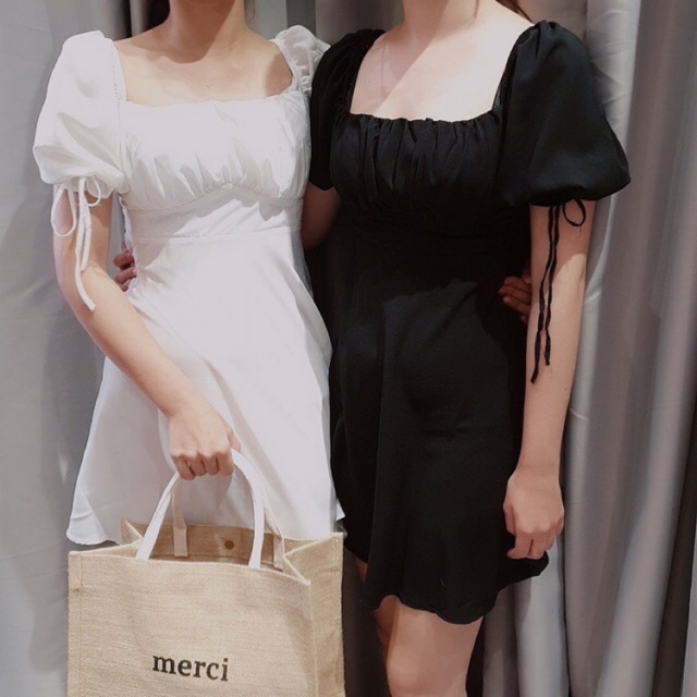 KIKO Dress-Đầm xoè nhún ngực trắng, đen