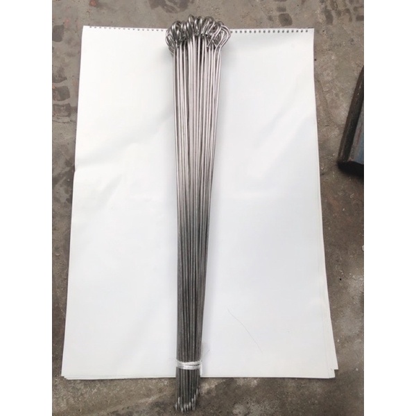 Que xiên nướng thịt dài 60cm bằng inox không rỉ (chất lượng)