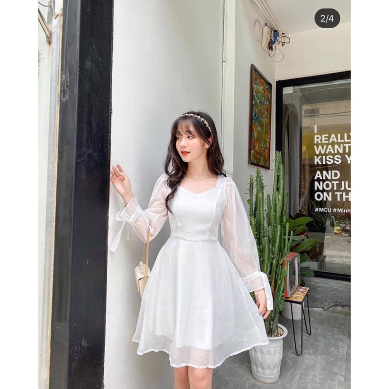 ĐẦM DỰ TIỆC DÁNG XÒE CỔ TIM VAI ĐÍNH CƯỜM TAY NƠ